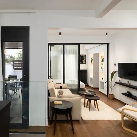 Apartment Black Frame - 5 Min From Metro *